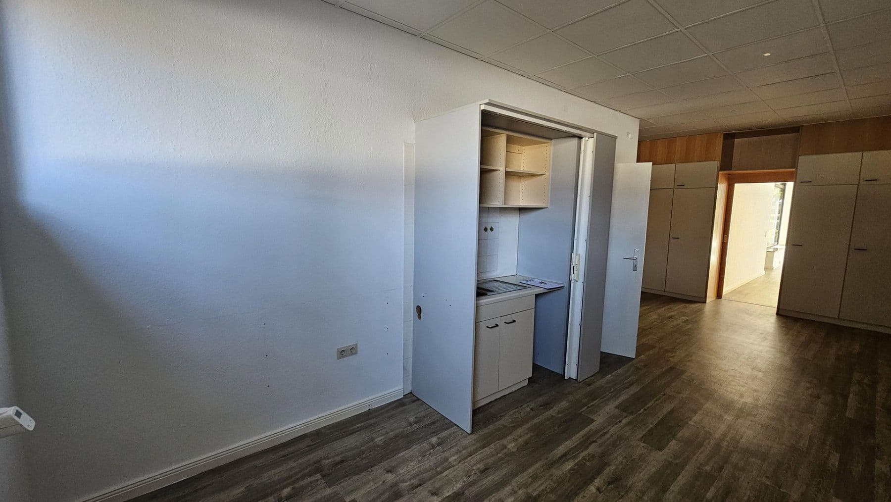 Pronájem kanceláře 65 m², Bahnhofstraße 14, Bad Bevensen, Dolní Sasko Pronájem kanceláře 65 m², Bahnhofstraße 14, Bad Bevensen, Dolní Sasko