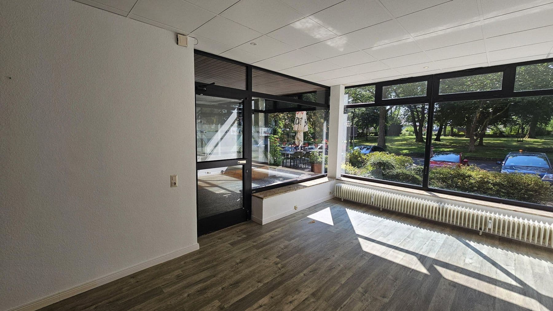 Pronájem kanceláře 65 m², Bahnhofstraße 14, Bad Bevensen, Dolní Sasko Pronájem kanceláře 65 m², Bahnhofstraße 14, Bad Bevensen, Dolní Sasko