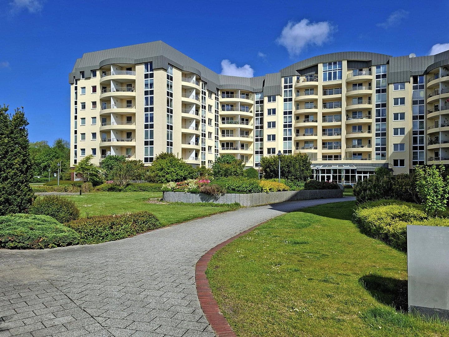 Prodej bytu 2+1 85 m², Kurparkallee 49, Cuxhaven, Dolní Sasko Prodej bytu 2+1 85 m², Kurparkallee 49, Cuxhaven, Dolní Sasko