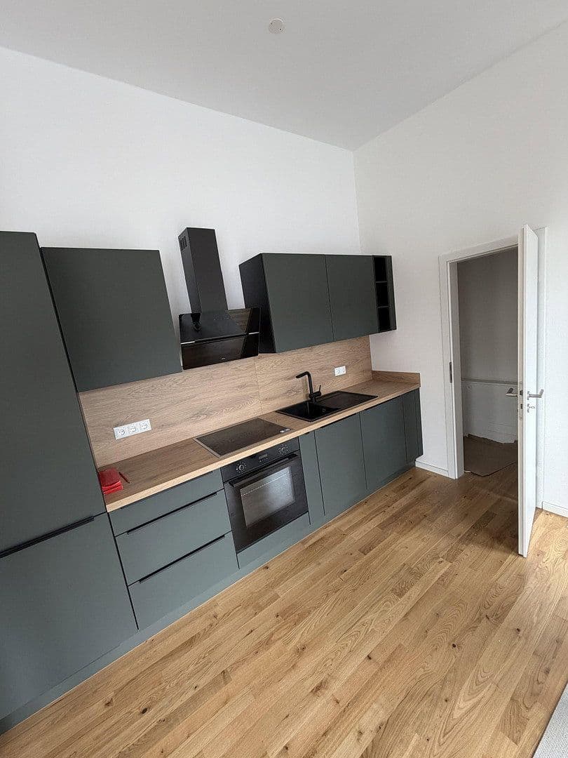 Pronájem bytu 2+1 95 m², Zülpich, Severní Porýní-Vestfálsko Pronájem bytu 2+1 95 m², Zülpich, Severní Porýní-Vestfálsko