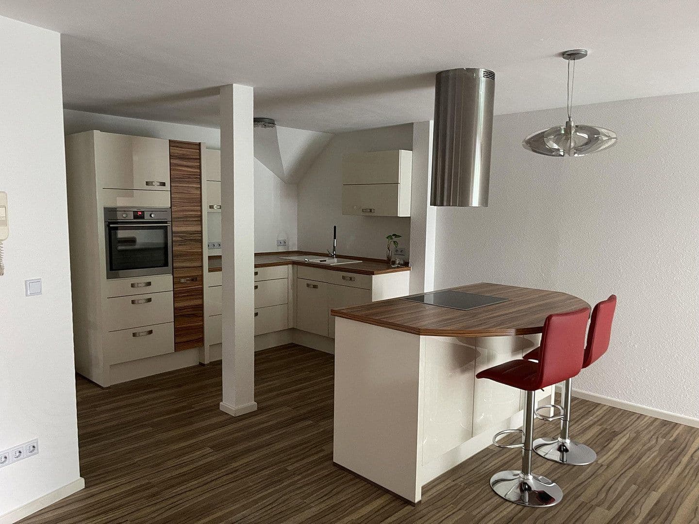 Prodej bytu 3+1 148 m², Winnenden, Bádensko-Württembersko Prodej bytu 3+1 148 m², Winnenden, Bádensko-Württembersko