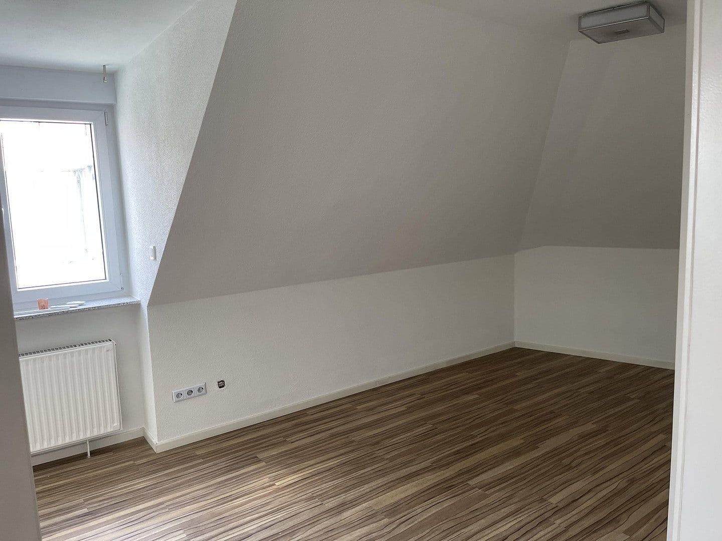 Prodej bytu 3+1 148 m², Winnenden, Bádensko-Württembersko Prodej bytu 3+1 148 m², Winnenden, Bádensko-Württembersko