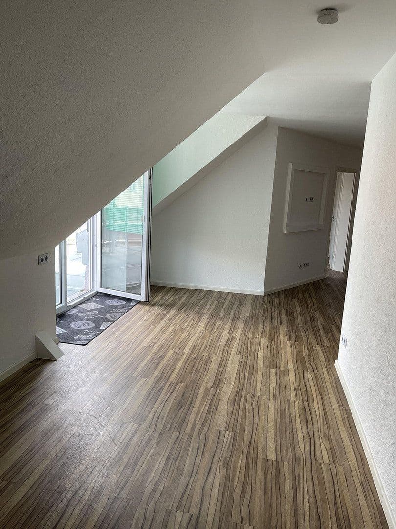 Prodej bytu 3+1 148 m², Winnenden, Bádensko-Württembersko Prodej bytu 3+1 148 m², Winnenden, Bádensko-Württembersko
