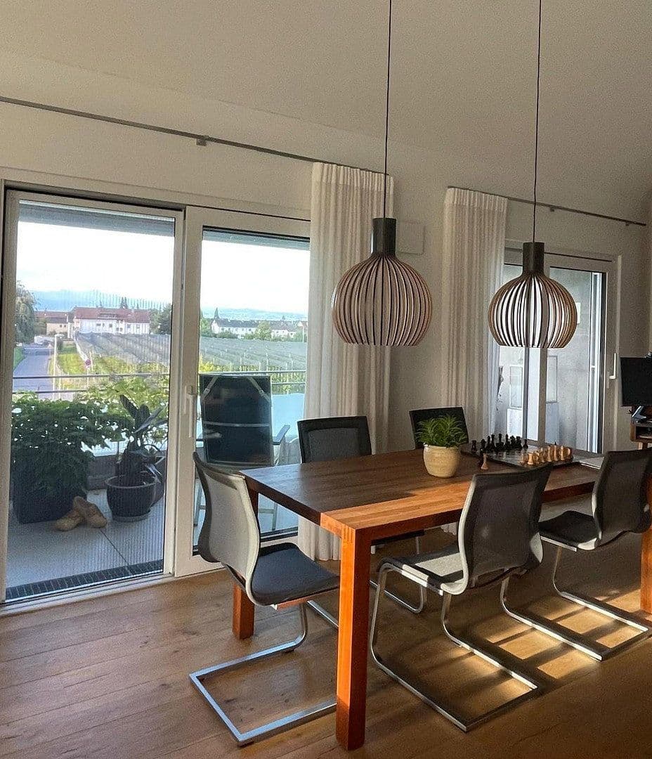 Prodej bytu 3+1 107 m², Friedrichshafen, Bádensko-Württembersko Prodej bytu 3+1 107 m², Friedrichshafen, Bádensko-Württembersko