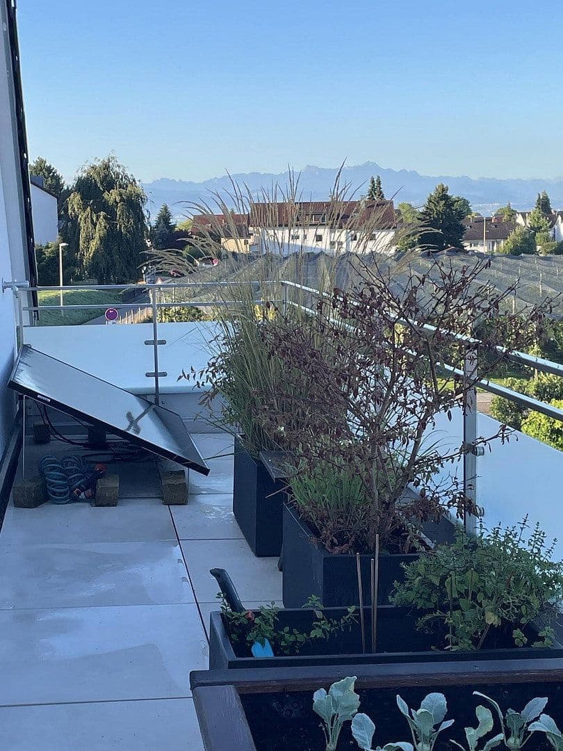 Prodej bytu 3+1 107 m², Friedrichshafen, Bádensko-Württembersko Prodej bytu 3+1 107 m², Friedrichshafen, Bádensko-Württembersko
