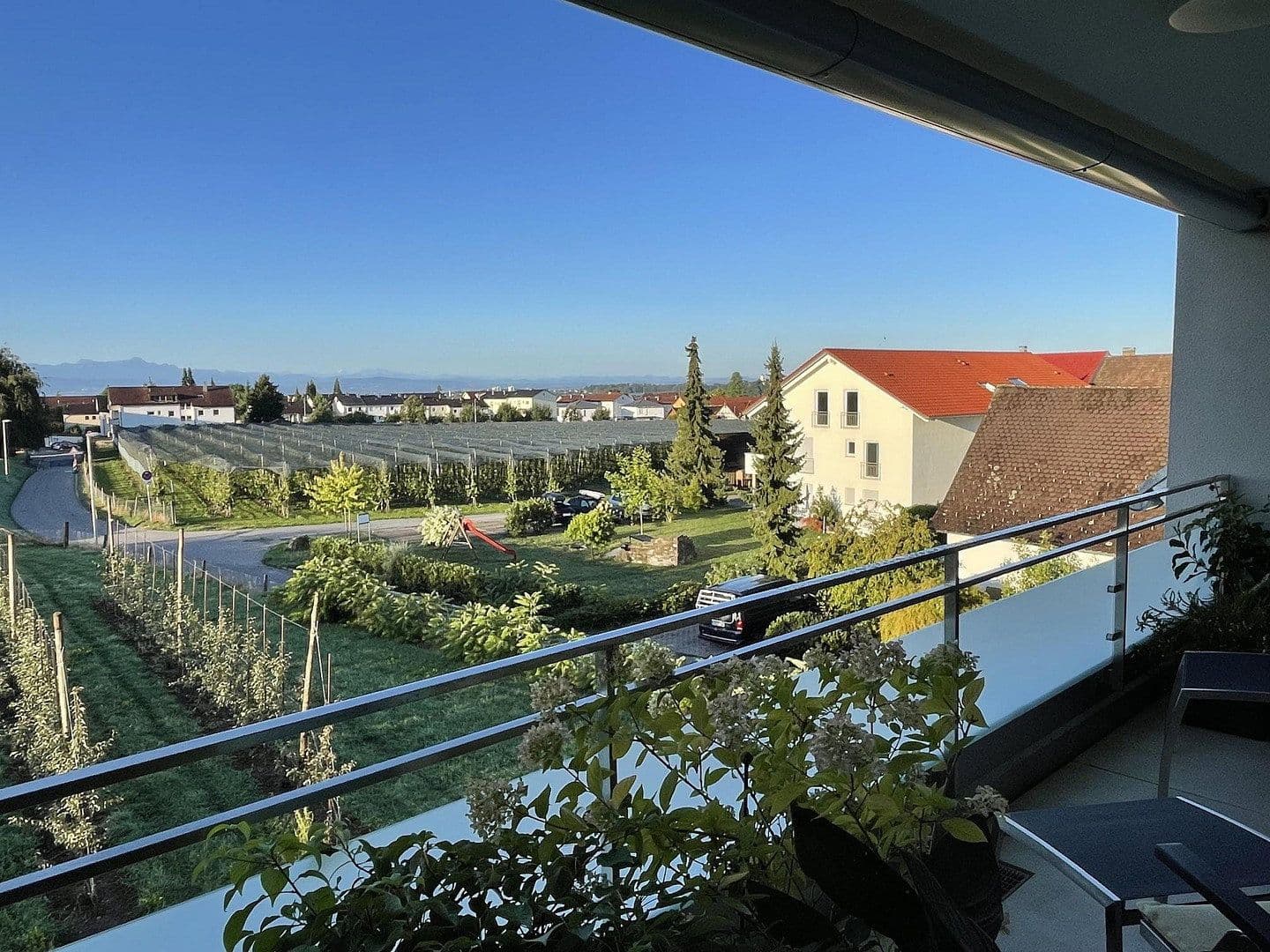 Prodej bytu 3+1 107 m², Friedrichshafen, Bádensko-Württembersko Prodej bytu 3+1 107 m², Friedrichshafen, Bádensko-Württembersko
