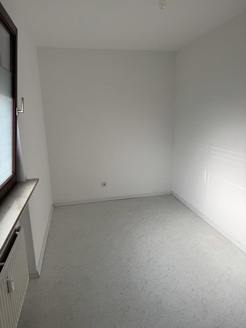 Pronájem bytu 4+1 124 m², Hegelstrasse 2, Kamen, Severní Porýní-Vestfálsko Pronájem bytu 4+1 124 m², Hegelstrasse 2, Kamen, Severní Porýní-Vestfálsko