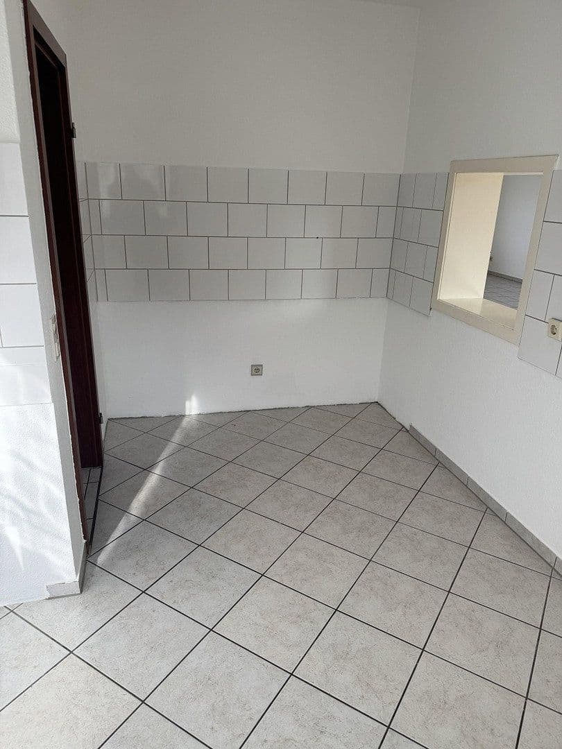 Pronájem bytu 4+1 124 m², Hegelstrasse 2, Kamen, Severní Porýní-Vestfálsko Pronájem bytu 4+1 124 m², Hegelstrasse 2, Kamen, Severní Porýní-Vestfálsko