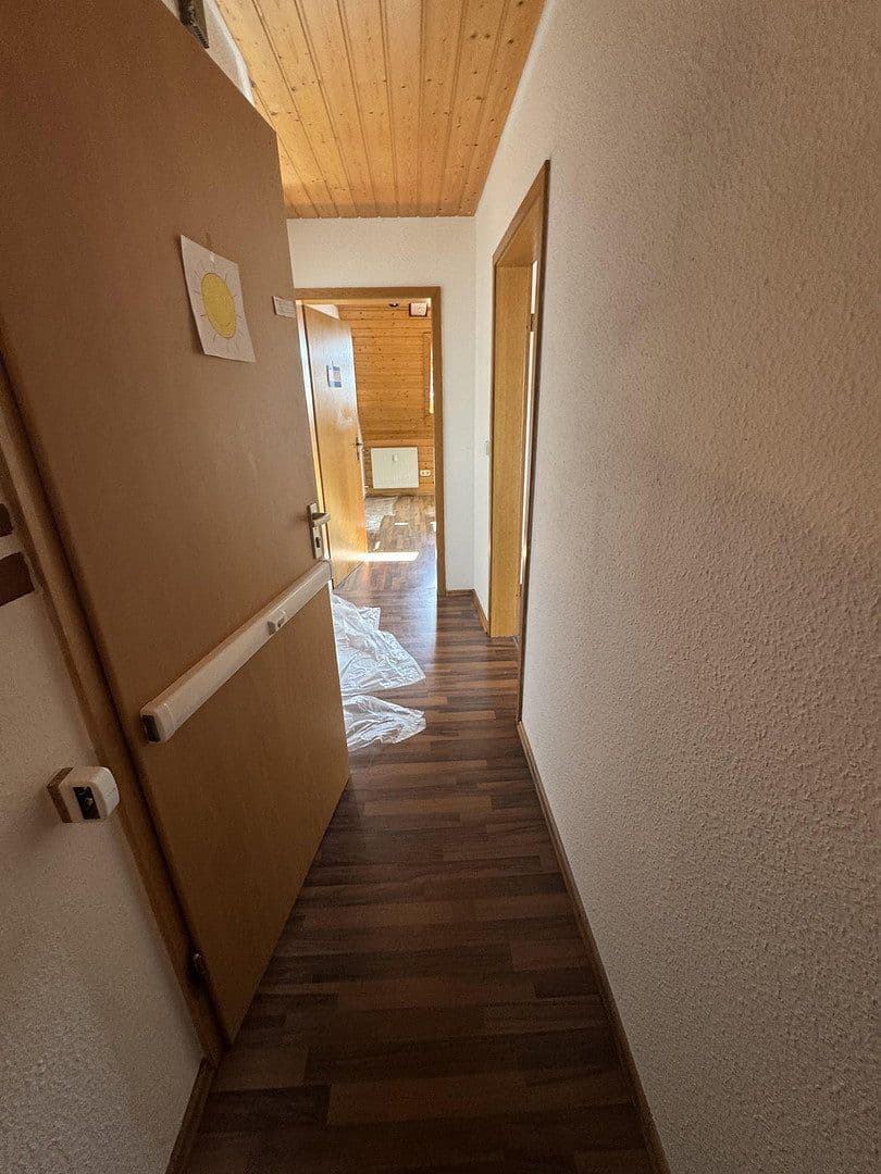 Pronájem bytu 2+kk 60 m², Lindenweg 5, Erkenbrechtsweiler, Bádensko-Württembersko Pronájem bytu 2+kk 60 m², Lindenweg 5, Erkenbrechtsweiler, Bádensko-Württembersko