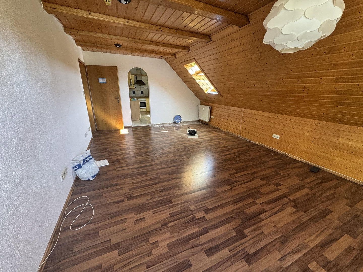 Pronájem bytu 2+kk 60 m², Lindenweg 5, Erkenbrechtsweiler, Bádensko-Württembersko Pronájem bytu 2+kk 60 m², Lindenweg 5, Erkenbrechtsweiler, Bádensko-Württembersko