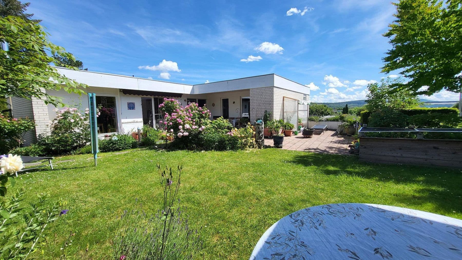 Prodej domu 230 m², pozemek 713 m², Hildesheim, Dolní Sasko Prodej domu 230 m², pozemek 713 m², Hildesheim, Dolní Sasko