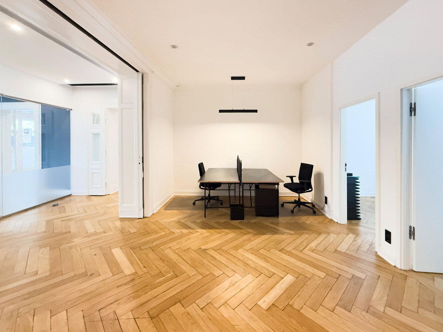Pronájem kanceláře 160 m², Kurfürstendamm 136, Berlin, Berlín Pronájem kanceláře 160 m², Kurfürstendamm 136, Berlin, Berlín