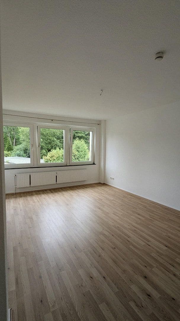 Pronájem bytu 1+1 40 m², Löttringhauser Str. 54, Dortmund, Severní Porýní-Vestfálsko Pronájem bytu 1+1 40 m², Löttringhauser Str. 54, Dortmund, Severní Porýní-Vestfálsko