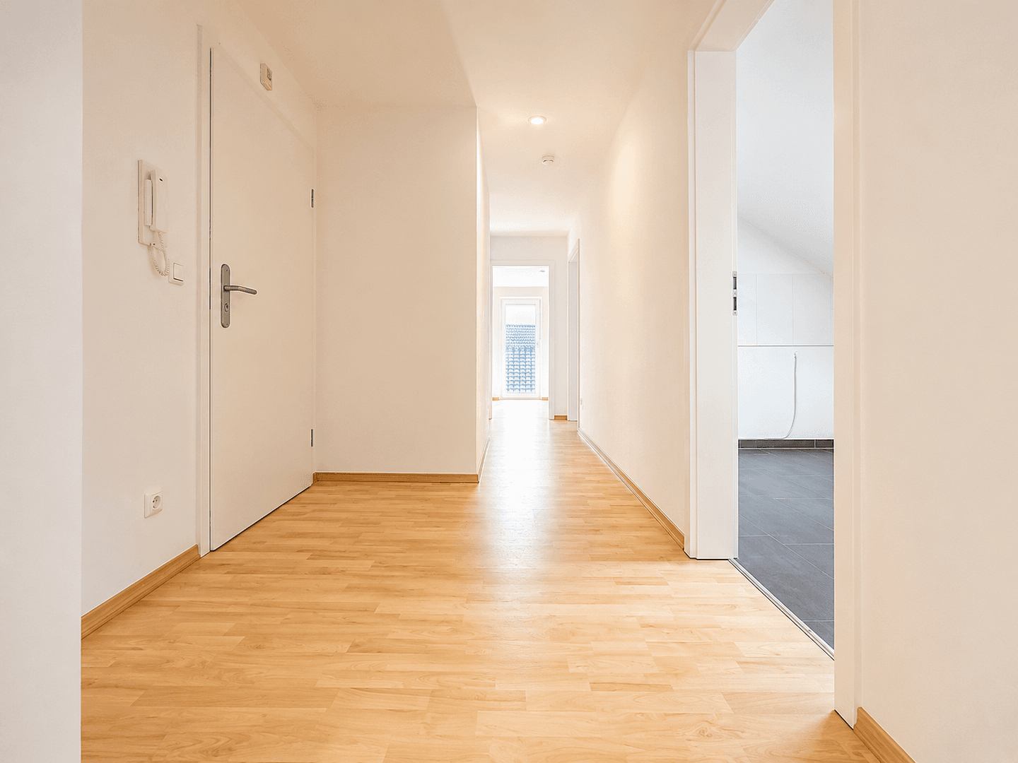 Pronájem bytu 3+1 74 m², Liebigstraße 16a, Waldkraiburg, Bavorsko Pronájem bytu 3+1 74 m², Liebigstraße 16a, Waldkraiburg, Bavorsko