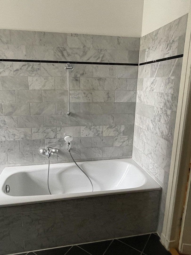 Prodej bytu 2+1 72 m², Berlin, Berlín Prodej bytu 2+1 72 m², Berlin, Berlín