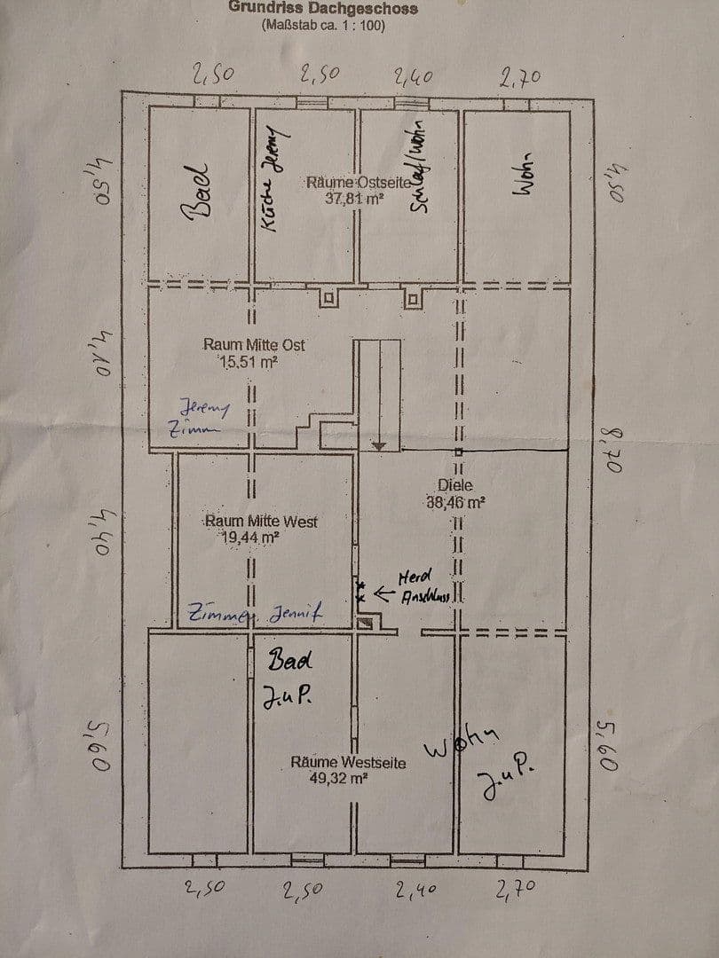 Prodej domu 215 m², pozemek 1.050 m², Zum Schmiedeweg 18, Nauen, Braniborsko Prodej domu 215 m², pozemek 1.050 m², Zum Schmiedeweg 18, Nauen, Braniborsko