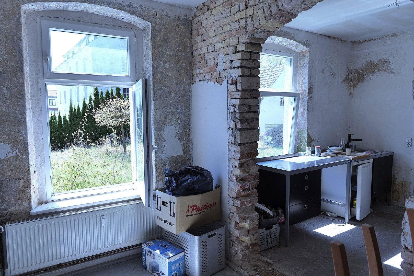 Prodej domu 215 m², pozemek 1.050 m², Zum Schmiedeweg 18, Nauen, Braniborsko Prodej domu 215 m², pozemek 1.050 m², Zum Schmiedeweg 18, Nauen, Braniborsko