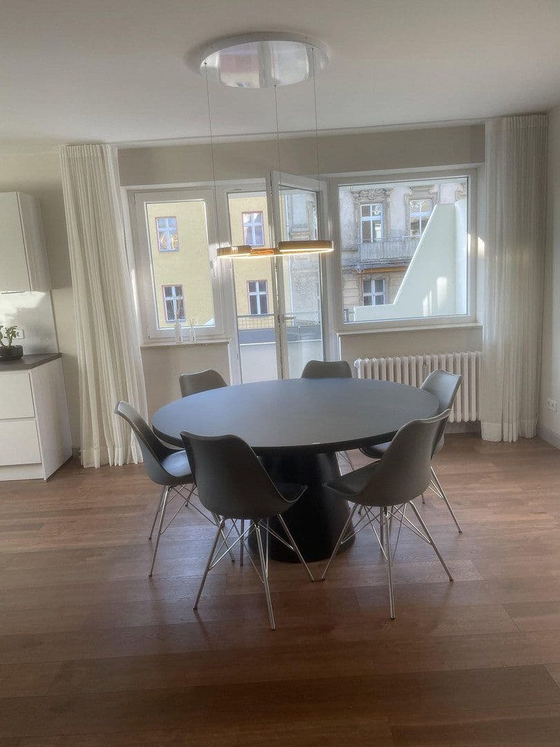 Pronájem bytu 2+1 69 m², Havelberger Straße 1, Berlin, Berlín Pronájem bytu 2+1 69 m², Havelberger Straße 1, Berlin, Berlín