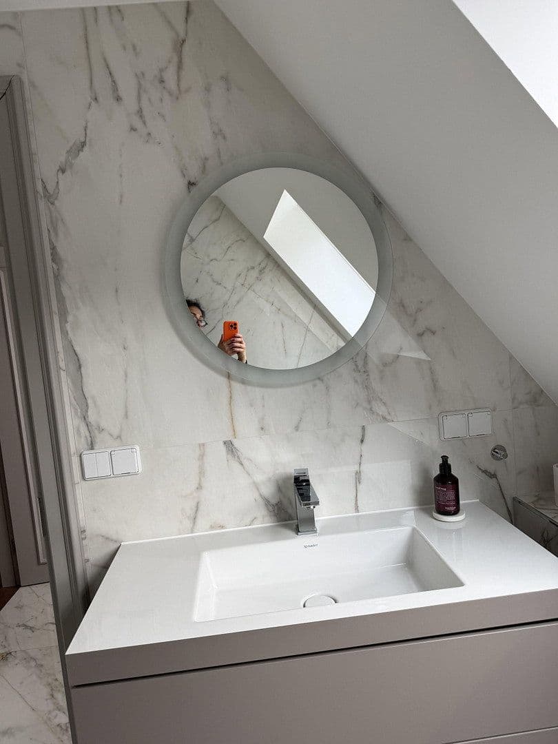 Pronájem bytu 2+1 69 m², Havelberger Straße 1, Berlin, Berlín Pronájem bytu 2+1 69 m², Havelberger Straße 1, Berlin, Berlín