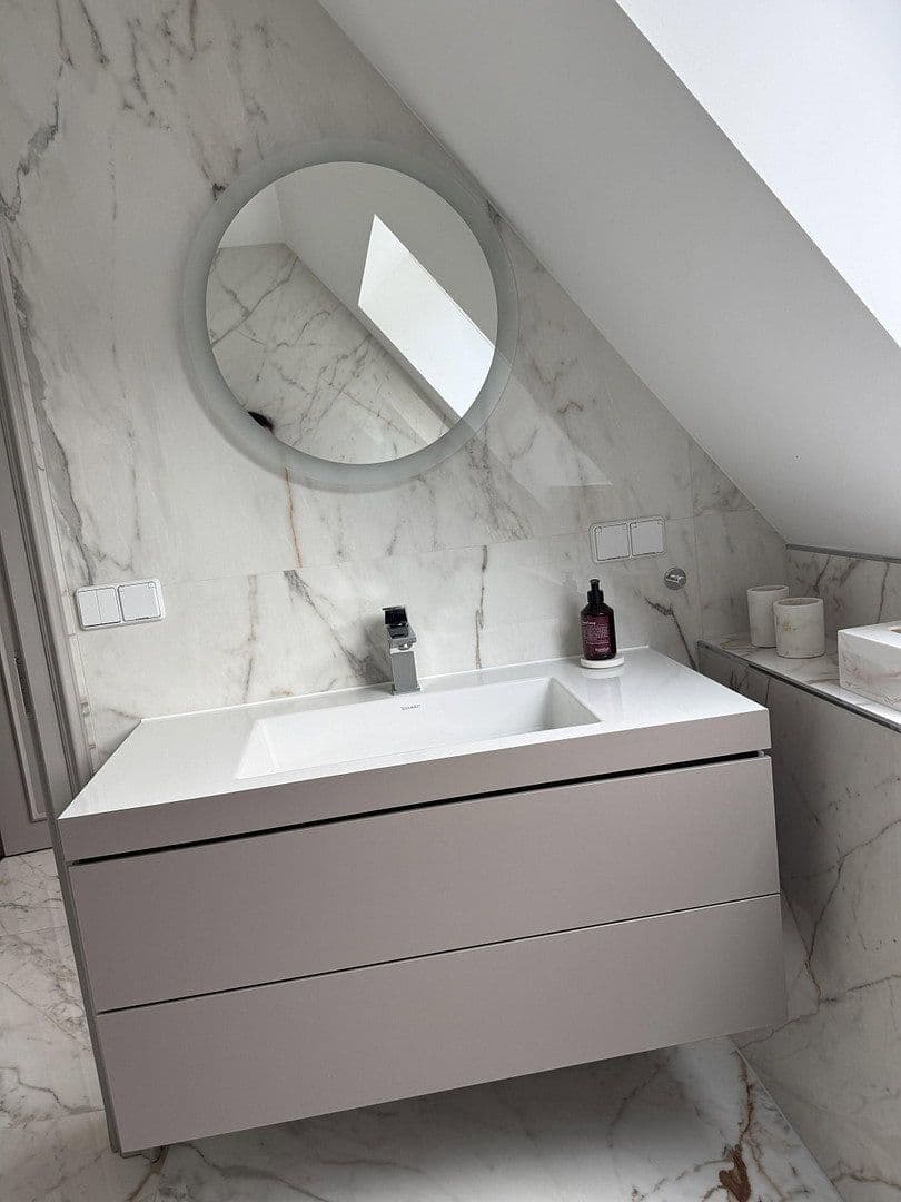 Pronájem bytu 2+1 69 m², Havelberger Straße 1, Berlin, Berlín Pronájem bytu 2+1 69 m², Havelberger Straße 1, Berlin, Berlín