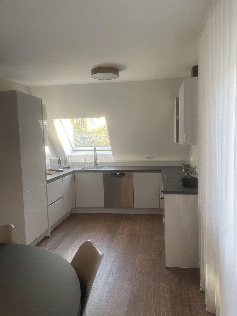 Pronájem bytu 2+1 69 m², Havelberger Straße 1, Berlin, Berlín Pronájem bytu 2+1 69 m², Havelberger Straße 1, Berlin, Berlín
