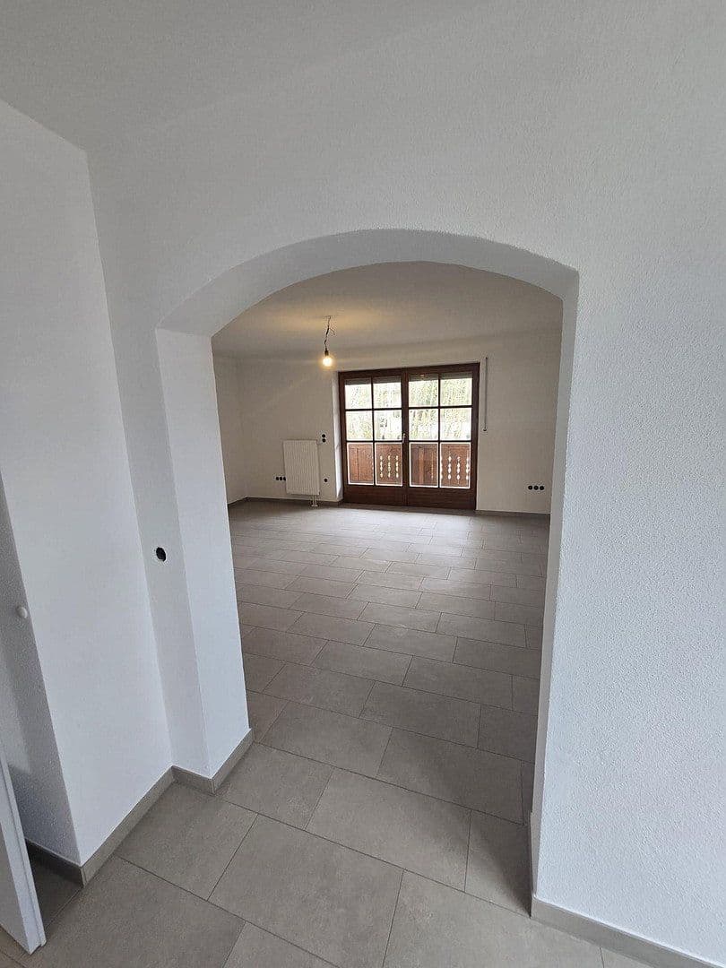 Pronájem bytu 4+1 111 m², Schloßstraße, Oberding/Notzing, Bavorsko Pronájem bytu 4+1 111 m², Schloßstraße, Oberding/Notzing, Bavorsko