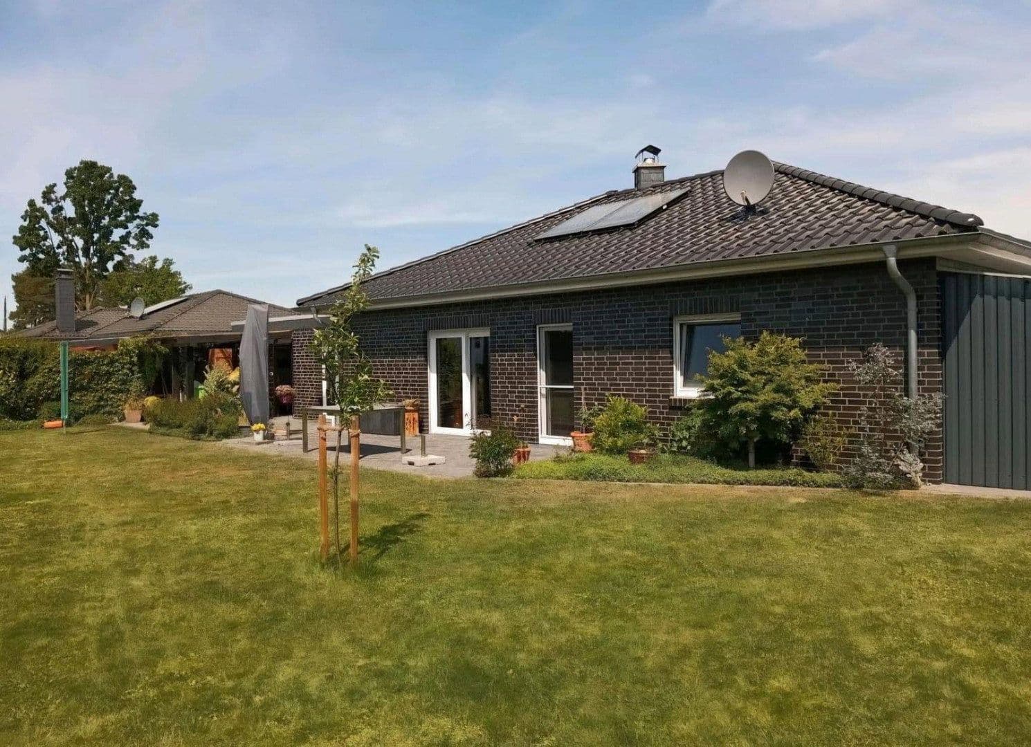 Prodej domu 115 m², pozemek 607 m², Maronengasse 834, Sassenburg, Dolní Sasko Prodej domu 115 m², pozemek 607 m², Maronengasse 834, Sassenburg, Dolní Sasko