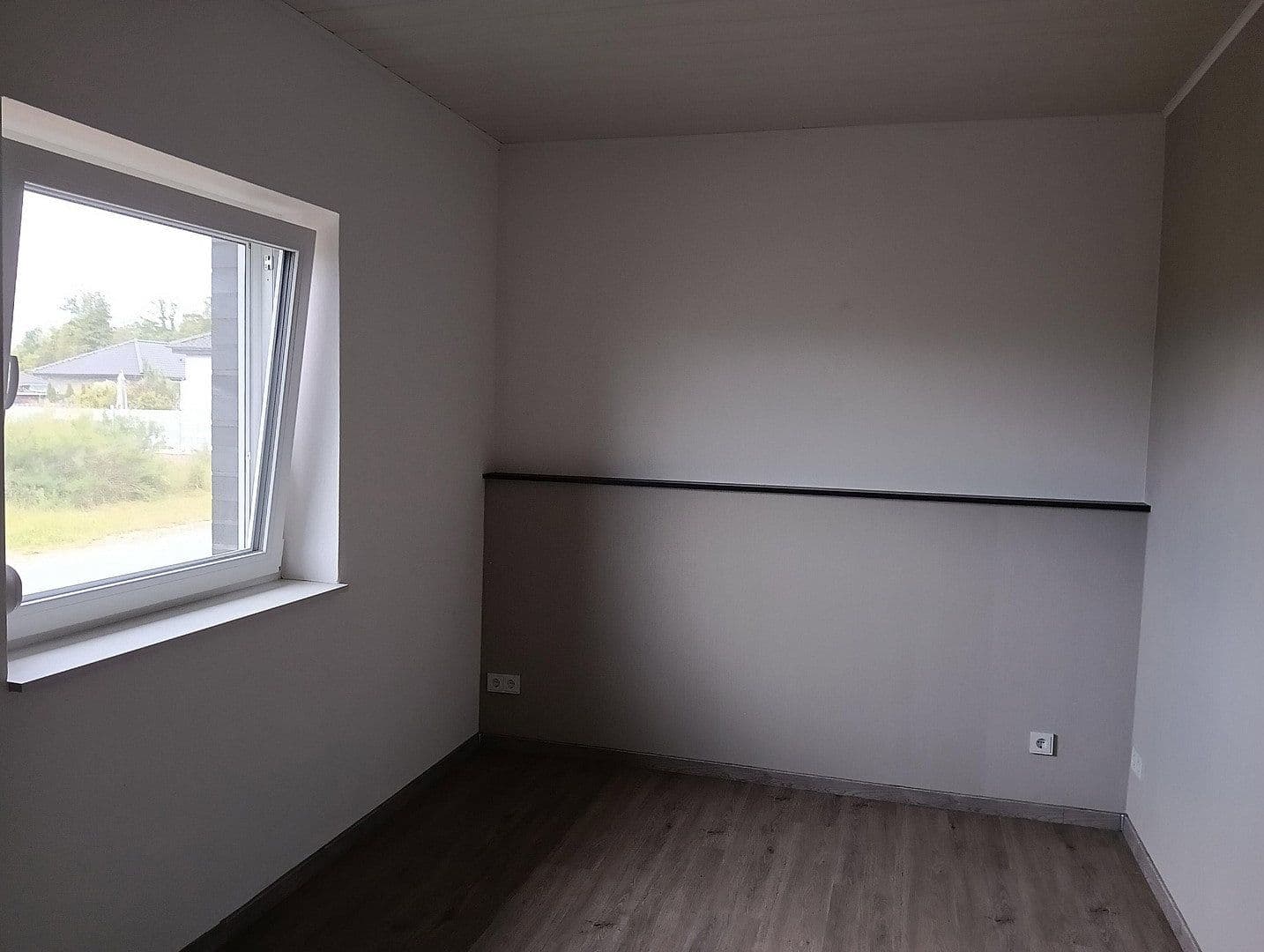 Prodej domu 115 m², pozemek 607 m², Maronengasse 834, Sassenburg, Dolní Sasko Prodej domu 115 m², pozemek 607 m², Maronengasse 834, Sassenburg, Dolní Sasko