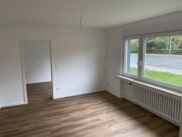 Pronájem bytu 1+1 39 m², Zeunerstr. 15, Essen, Severní Porýní-Vestfálsko Pronájem bytu 1+1 39 m², Zeunerstr. 15, Essen, Severní Porýní-Vestfálsko