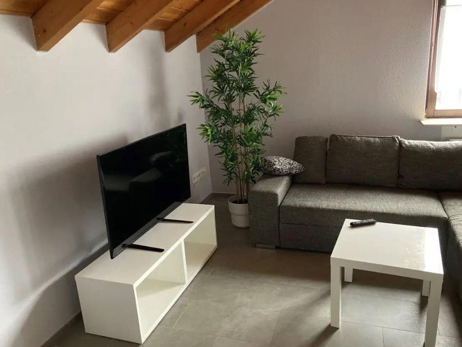 Pronájem bytu 1+1 33 m², Hattersheim am Main, Hessen Pronájem bytu 1+1 33 m², Hattersheim am Main, Hessen