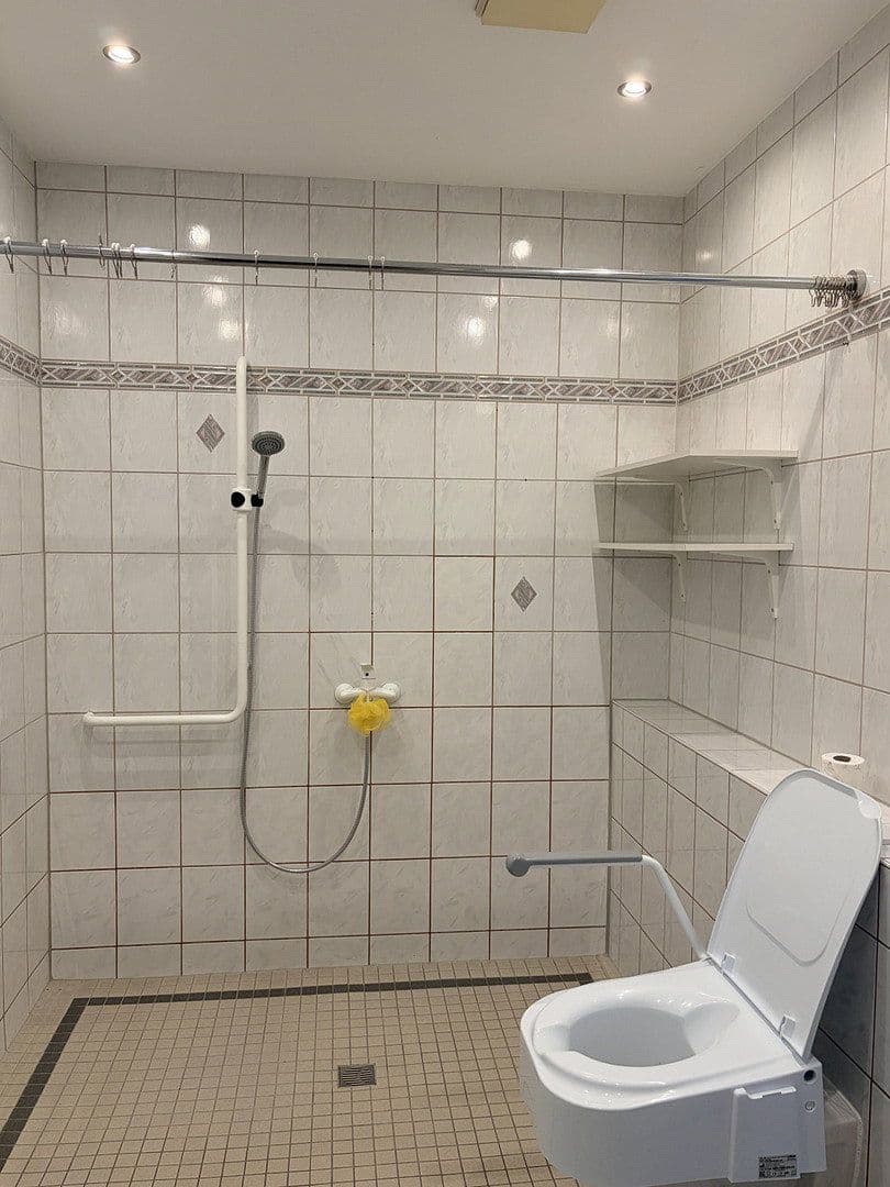 Pronájem bytu 2+kk 72 m², Starohrad, Durynsko Pronájem bytu 2+kk 72 m², Starohrad, Durynsko