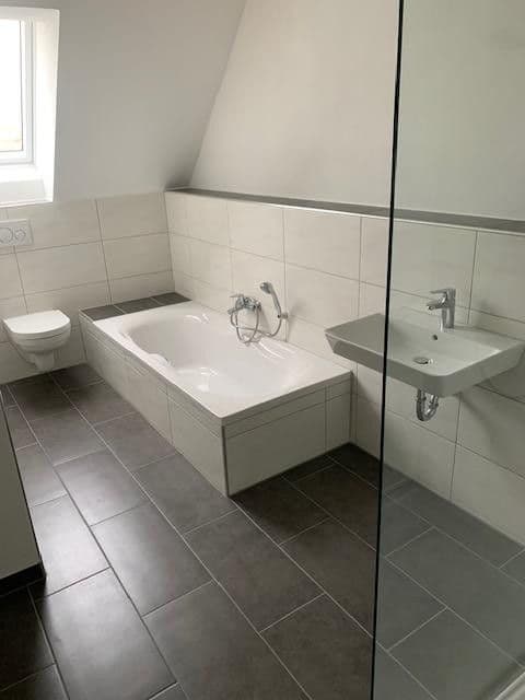 Pronájem domu 135 m², pozemek 110 m², Bretten, Bádensko-Württembersko Pronájem domu 135 m², pozemek 110 m², Bretten, Bádensko-Württembersko