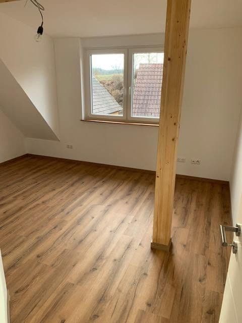 Pronájem domu 135 m², pozemek 110 m², Bretten, Bádensko-Württembersko Pronájem domu 135 m², pozemek 110 m², Bretten, Bádensko-Württembersko