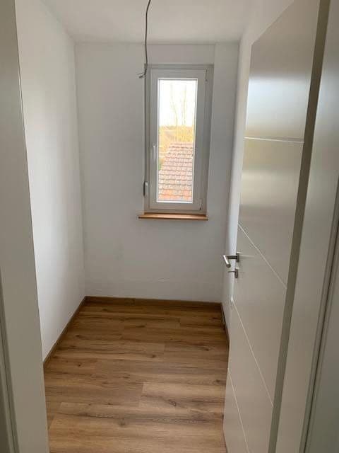 Pronájem domu 135 m², pozemek 110 m², Bretten, Bádensko-Württembersko Pronájem domu 135 m², pozemek 110 m², Bretten, Bádensko-Württembersko