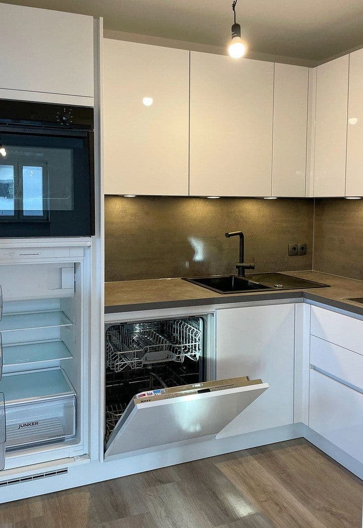Pronájem bytu 2+1 59 m², Pasinger Str. 28, Planegg, Bavorsko Pronájem bytu 2+1 59 m², Pasinger Str. 28, Planegg, Bavorsko