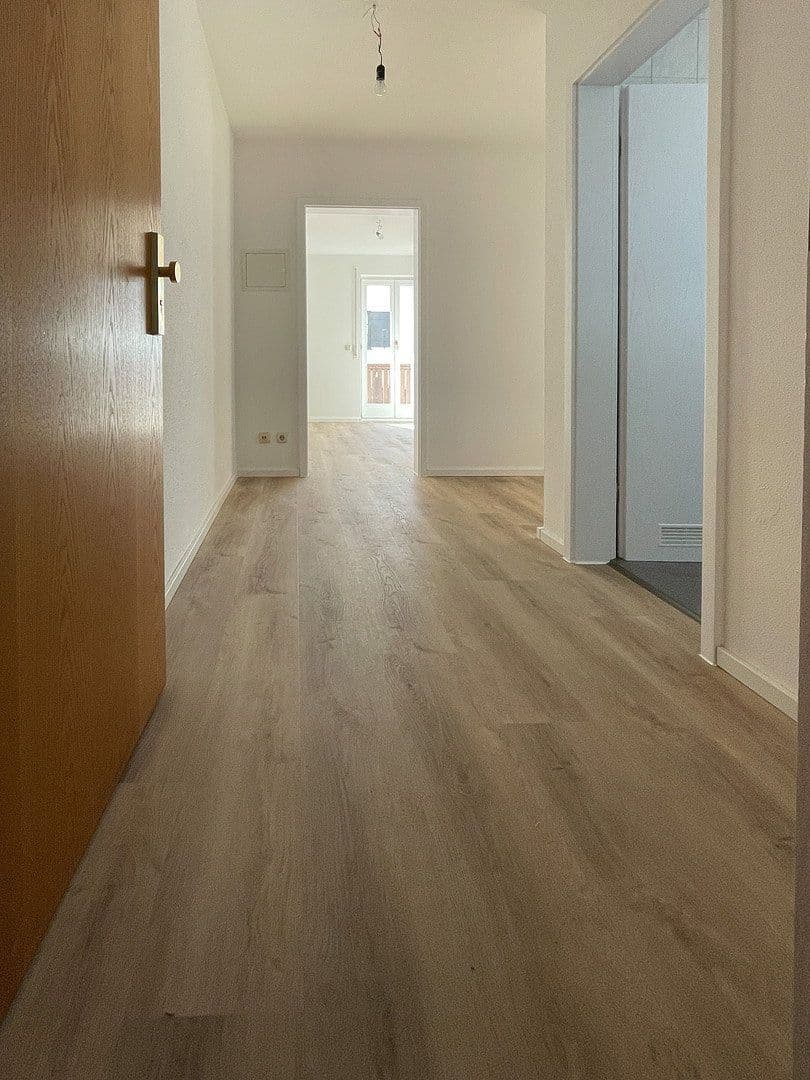 Pronájem bytu 2+1 59 m², Pasinger Str. 28, Planegg, Bavorsko Pronájem bytu 2+1 59 m², Pasinger Str. 28, Planegg, Bavorsko