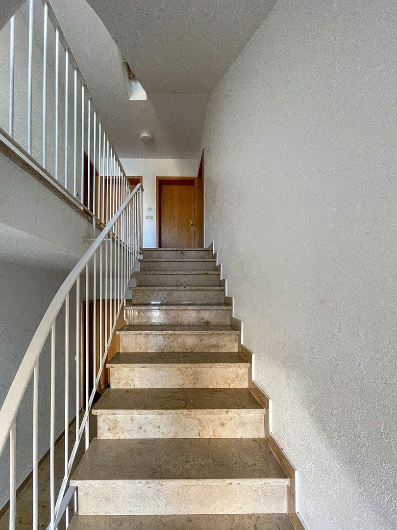 Pronájem bytu 2+1 59 m², Pasinger Str. 28, Planegg, Bavorsko Pronájem bytu 2+1 59 m², Pasinger Str. 28, Planegg, Bavorsko