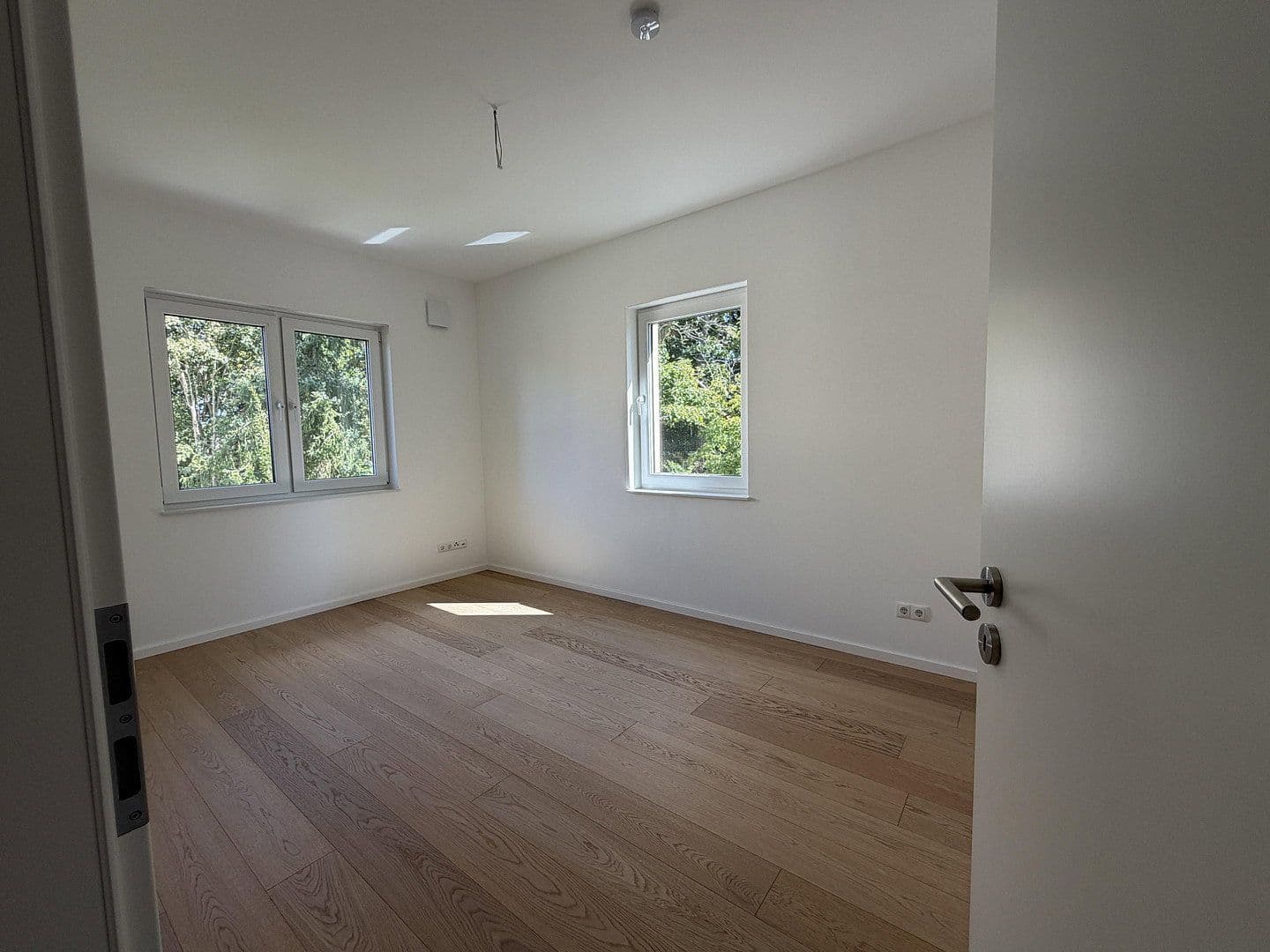 Prodej domu 143 m², pozemek 350 m², Seepromenade 40c, Falkensee, Braniborsko Prodej domu 143 m², pozemek 350 m², Seepromenade 40c, Falkensee, Braniborsko