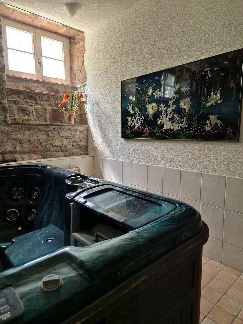 Prodej domu 350 m², pozemek 1.326 m², Schopfheim, Bádensko-Württembersko Prodej domu 350 m², pozemek 1.326 m², Schopfheim, Bádensko-Württembersko