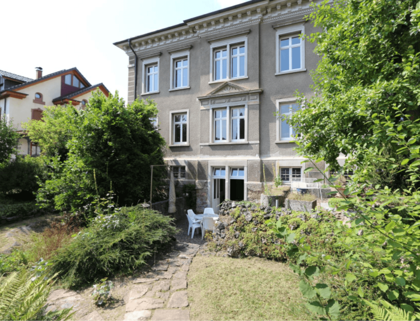 Prodej domu 350 m², pozemek 1.326 m², Schopfheim, Bádensko-Württembersko Prodej domu 350 m², pozemek 1.326 m², Schopfheim, Bádensko-Württembersko
