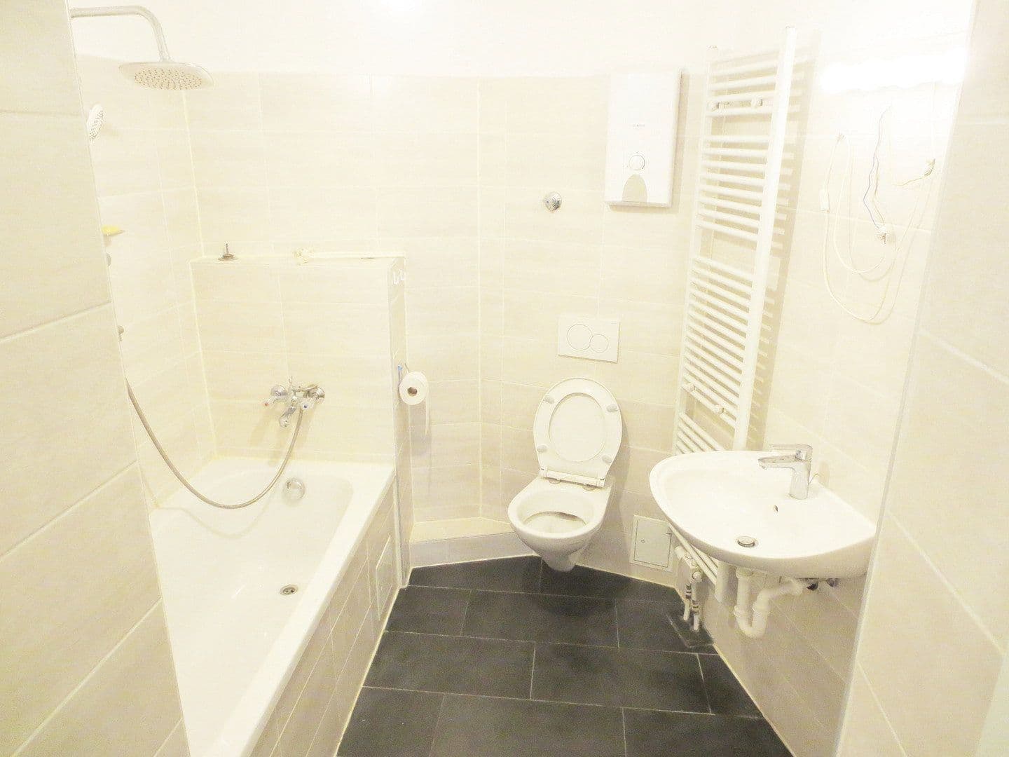 Pronájem bytu 3+1 85 m², Swisttal, Severní Porýní-Vestfálsko Pronájem bytu 3+1 85 m², Swisttal, Severní Porýní-Vestfálsko