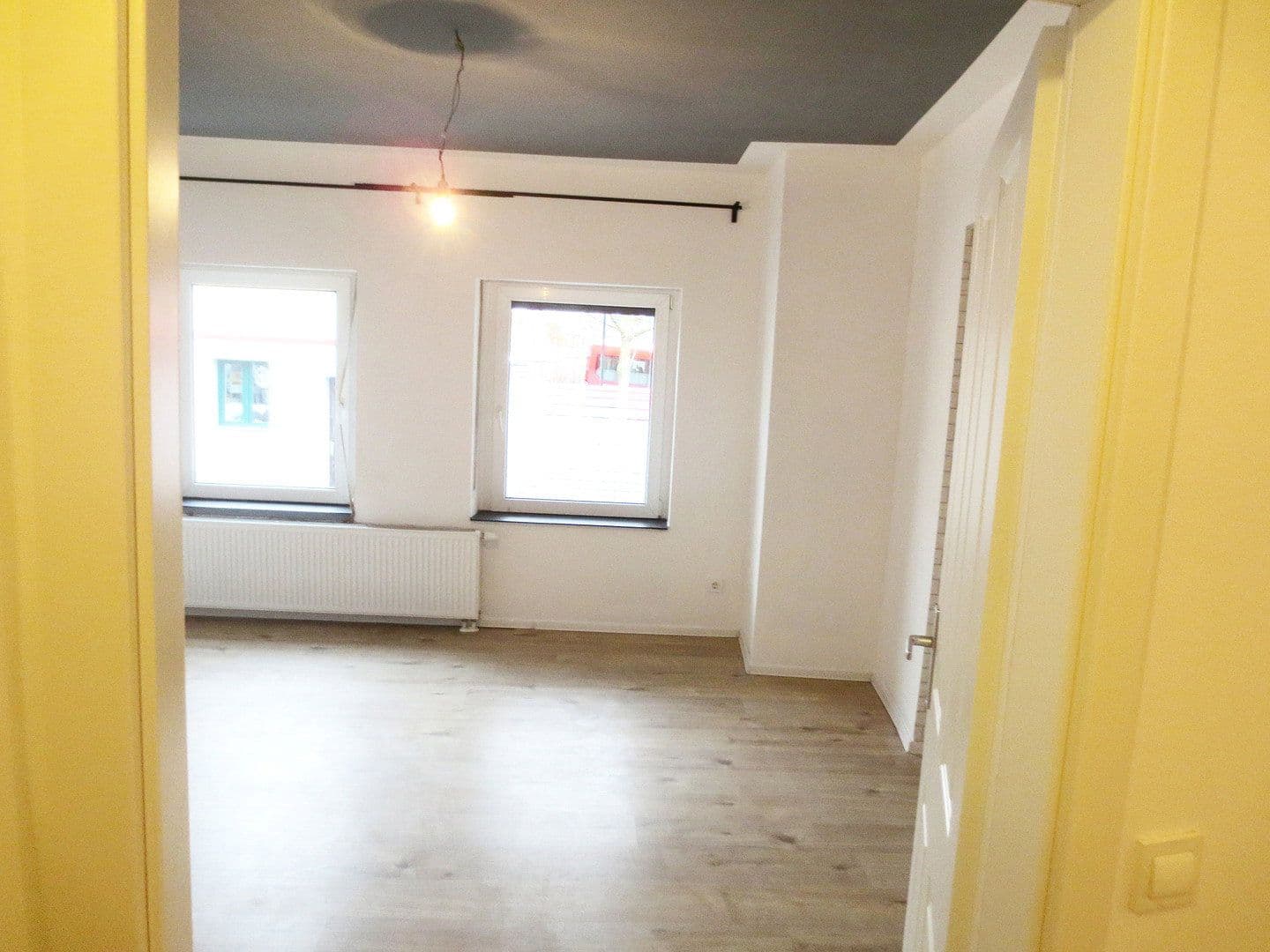 Pronájem bytu 3+1 85 m², Swisttal, Severní Porýní-Vestfálsko Pronájem bytu 3+1 85 m², Swisttal, Severní Porýní-Vestfálsko