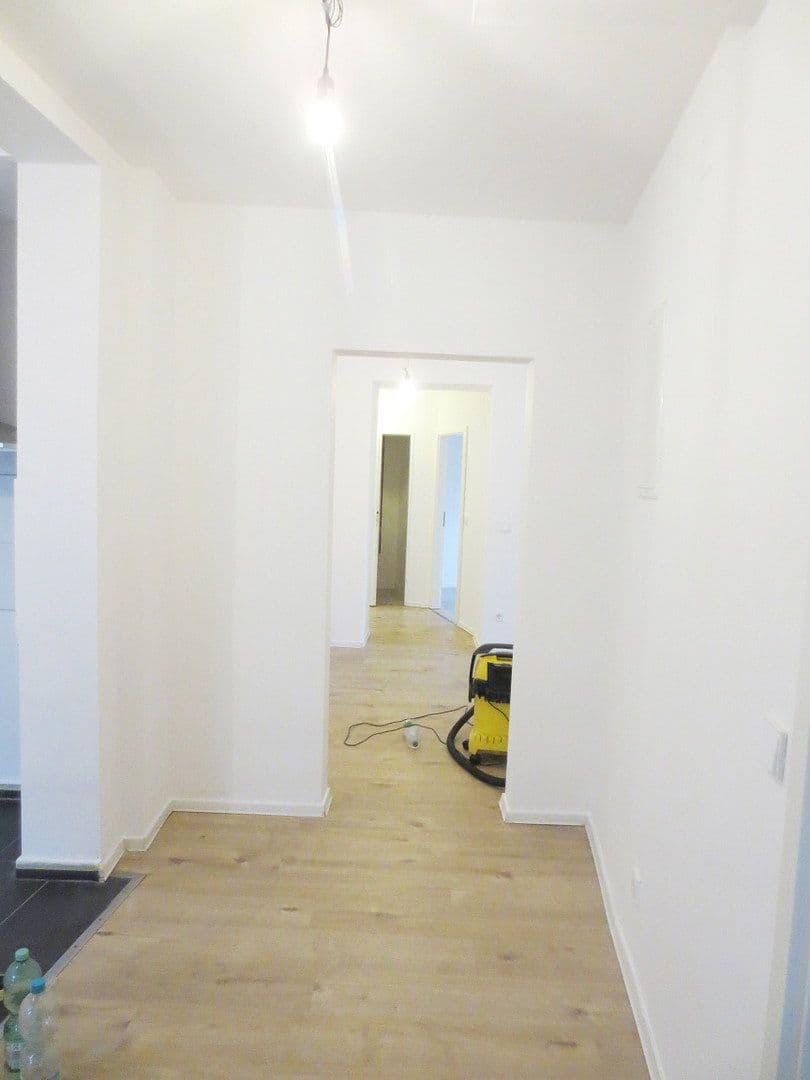 Pronájem bytu 3+1 85 m², Swisttal, Severní Porýní-Vestfálsko Pronájem bytu 3+1 85 m², Swisttal, Severní Porýní-Vestfálsko
