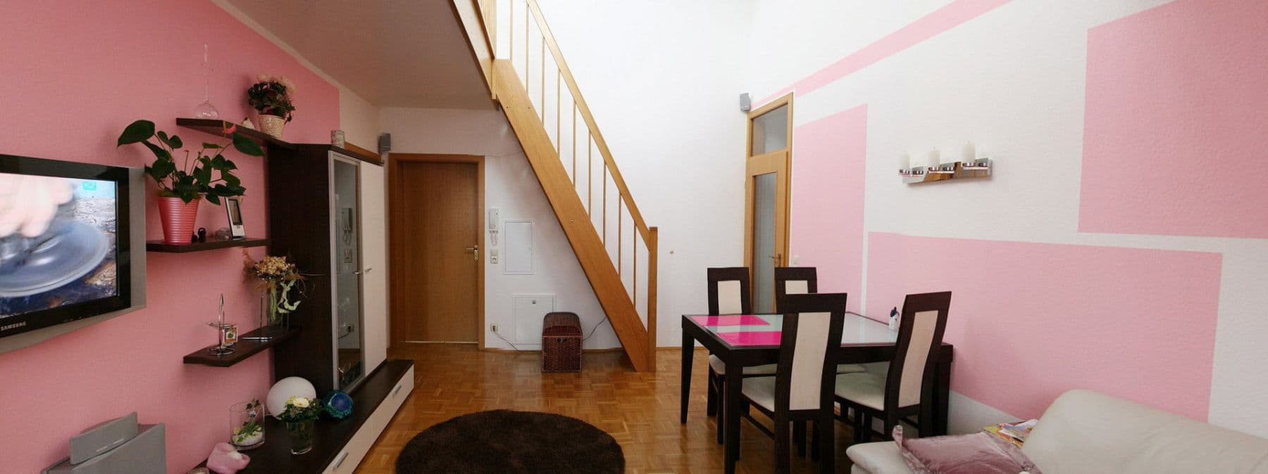 Pronájem bytu 3+1 73 m², Hauptstraße 31, Burladingen, Bádensko-Württembersko Pronájem bytu 3+1 73 m², Hauptstraße 31, Burladingen, Bádensko-Württembersko