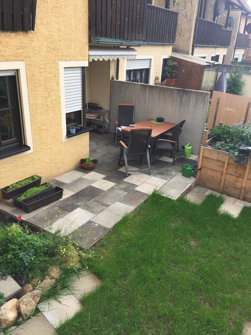 Pronájem bytu 2+1 71 m², Bühringerstr. 16B, Gunzenhausen, Bavorsko Pronájem bytu 2+1 71 m², Bühringerstr. 16B, Gunzenhausen, Bavorsko