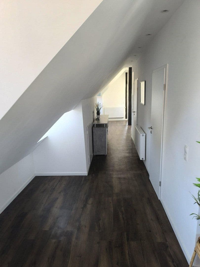 Pronájem bytu 2+kk 85 m², Dielheimer Str. 4, Wiesloch, Bádensko-Württembersko Pronájem bytu 2+kk 85 m², Dielheimer Str. 4, Wiesloch, Bádensko-Württembersko