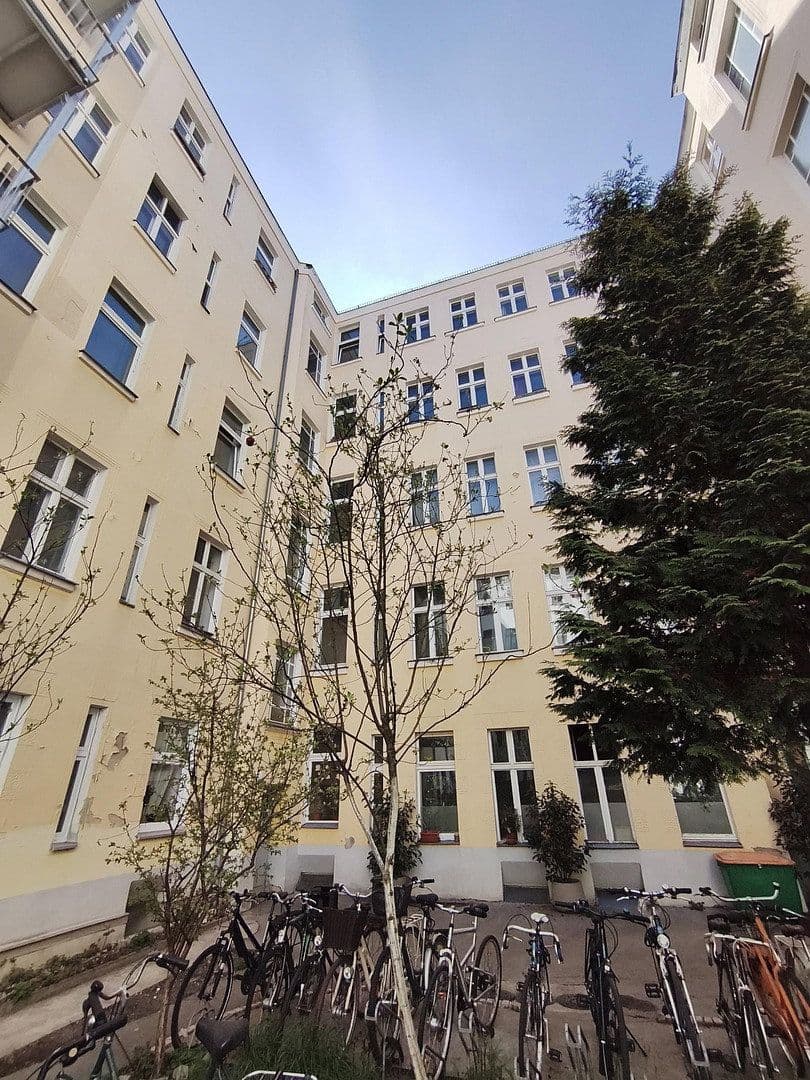 Prodej bytu 2+1 62 m², Emserstr. 76, Berlin, Berlín Prodej bytu 2+1 62 m², Emserstr. 76, Berlin, Berlín