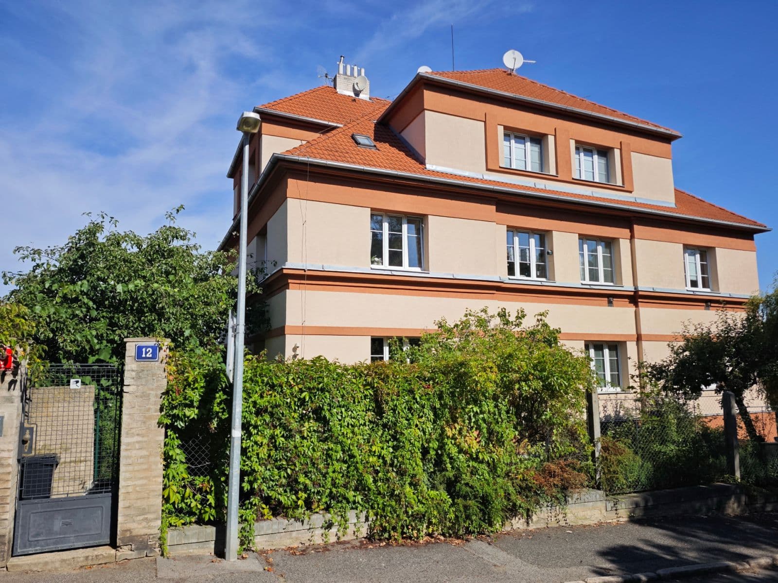 Prodej bytu 3+1 97 m², Na Výši, Praha, Praha Prodej bytu 3+1 97 m², Na Výši, Praha, Praha