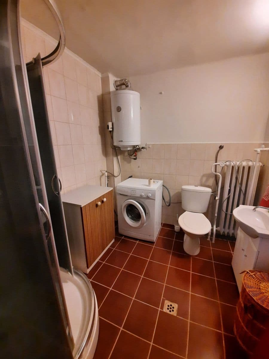 Pronájem domu 100 m², pozemek 850 m², Kalinčiakova, Ľubotice, Prešovský kraj Pronájem domu 100 m², pozemek 850 m², Kalinčiakova, Ľubotice, Prešovský kraj
