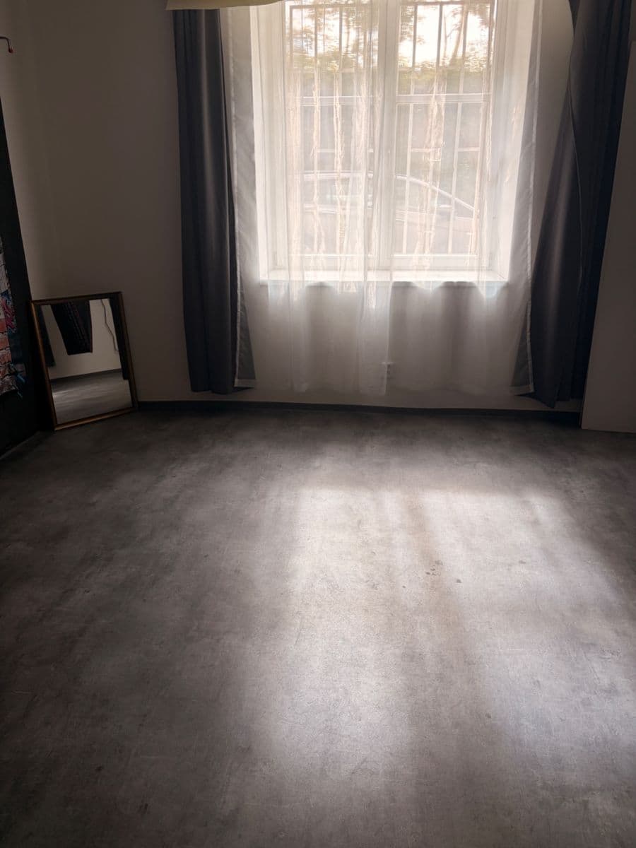 Pronájem bytu 1+kk 20 m², Na Folimance, Praha, Praha Pronájem bytu 1+kk 20 m², Na Folimance, Praha, Praha
